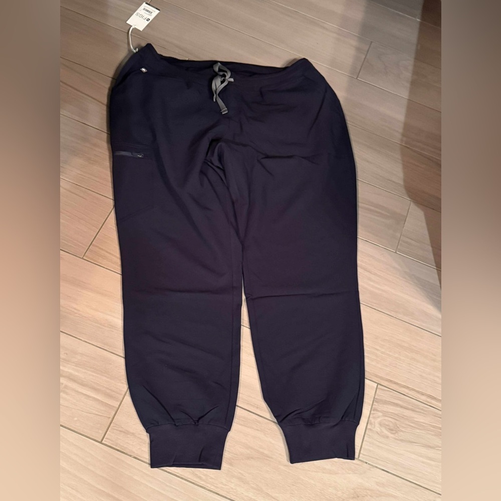 FIGS maternity navy blue Pants XL New with tags